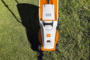 Tondeuse STIHL batterie AK RMA 235.1