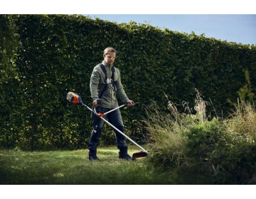 Débroussailleuse HUSQVARNA batterie 325 iR, sans accu ni chargeur
