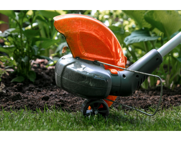 Coupe bordure HUSQVARNA batterie 110 iL, sans accu ni chargeur