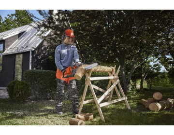 Tronçonneuse HUSQVARNA batterie 240 i 36 cm., avec BLi30 et 40-C80