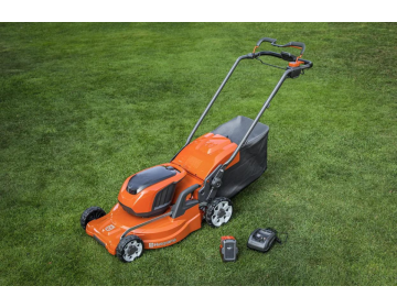 Tondeuse HUSQVARNA batterie LC 347iVX (incl. 40-C80 en 2x 40-B140)