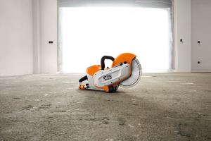 Découpeuse à disque STIHL batterie AP TSA 230, 230mm