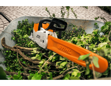 Tronçonneuse STIHL Batterie AP MSA 200.0 C-B,35cm/14",71PM3