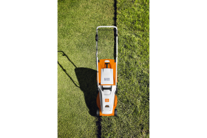 Tondeuse STIHL batterie AK RMA 235.1 set