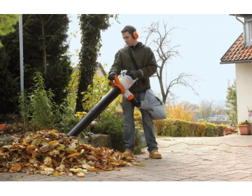 Souffleur STIHL électrique SHE 81