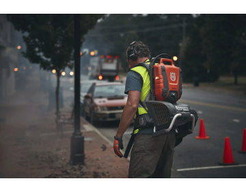 Souffleur HUSQVARNA batterie 550 iBTX, sans accu ni chargeur, avec bluetooth