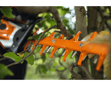 Taille Haie STIHL batterie AP HSA 130.0 R, 600mm/24"