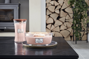 Pressed Blooms & Patchouli Large Candle