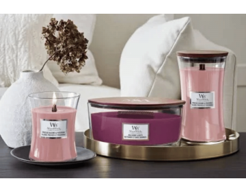 Wild Berry & Beets Medium Candle