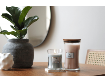 Sagewood & Seagrass Medium Candle