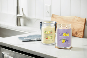 Iced Berry Lemonade Signature Large Jar
