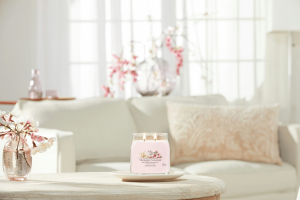 Pink Cherry & Vanilla Signature Medium Jar