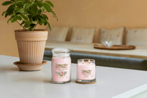 Desert Blooms Signature Medium Jar